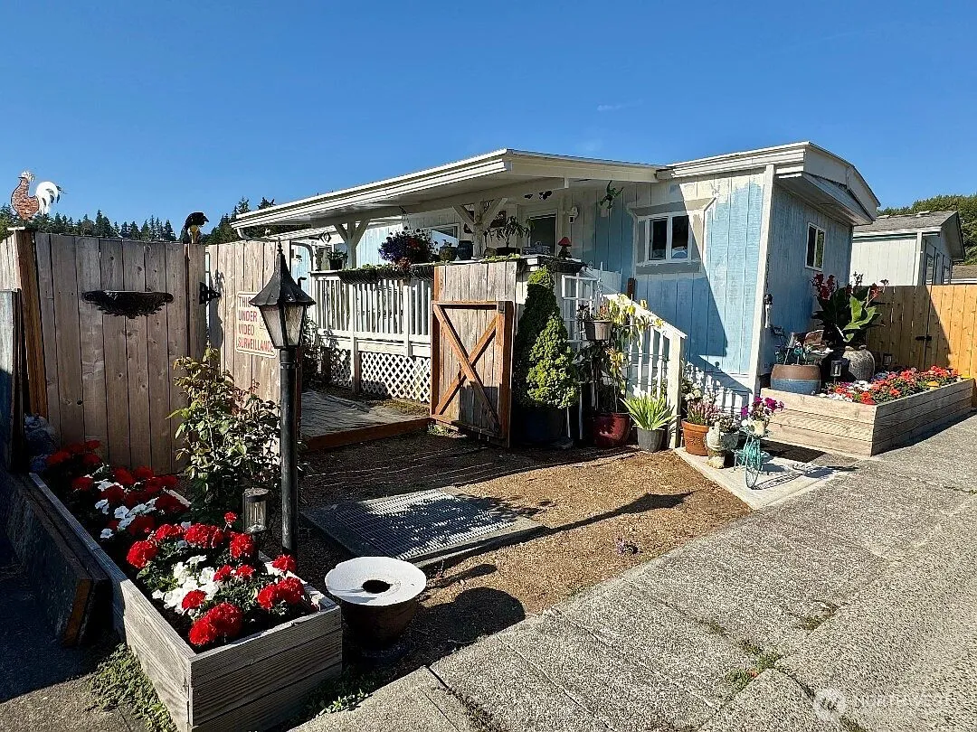 8329 38th Street E #24, Edgewood - Thumbnail 11